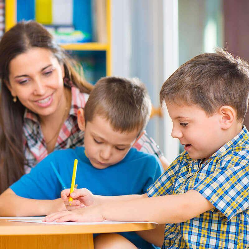 Ayhan Işık Çocuk Akademi Anaokulu ve İlkokulu